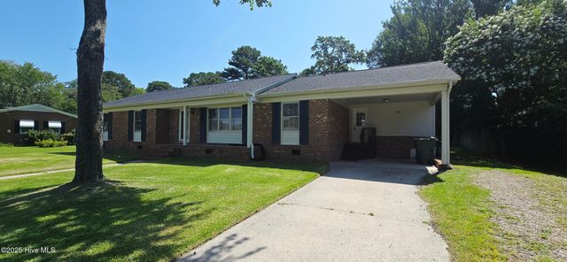 107 Azalea Drive, Greenville, NC 27858