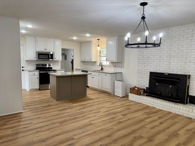 34 Prine Cir., Hattiesburg, MS 39402