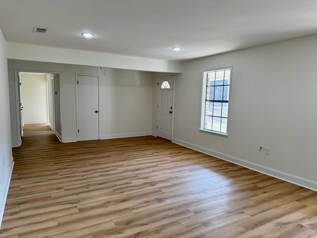 34 Prine Cir., Hattiesburg, MS 39402