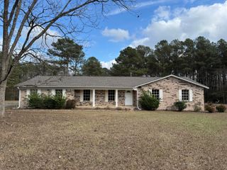 34 Prine Cir., Hattiesburg, MS 39402
