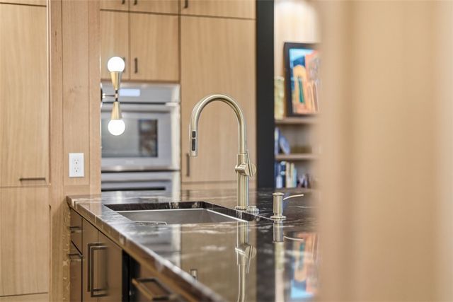 519 54th St, Lawrenceville, PA 15201