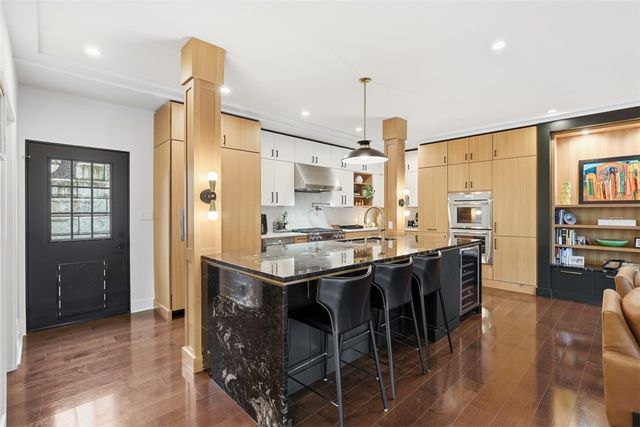 519 54th St, Lawrenceville, PA 15201