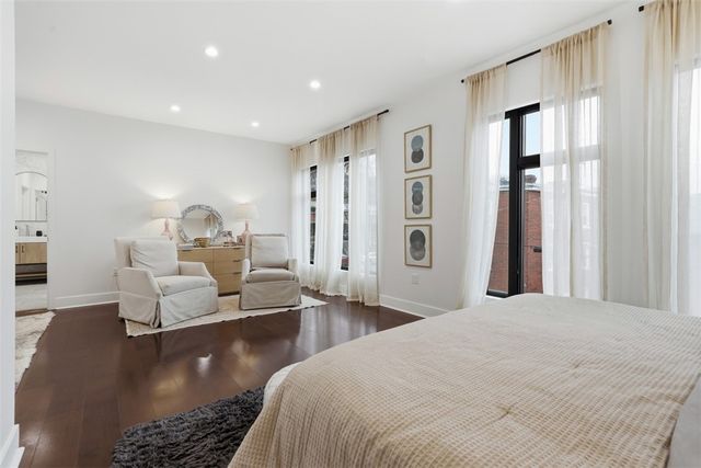 519 54th St, Lawrenceville, PA 15201