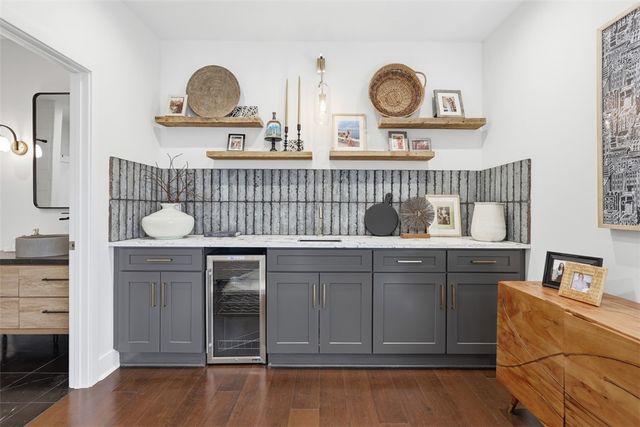 519 54th St, Lawrenceville, PA 15201