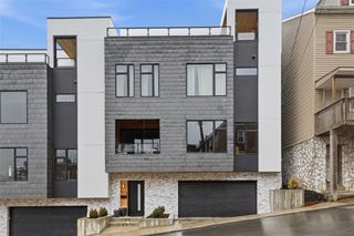 519 54th St, Lawrenceville, PA 15201