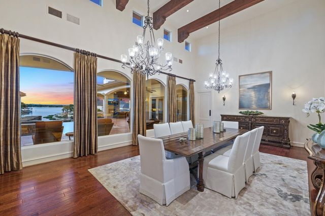 108 Wennmohs PL, Horseshoe Bay, TX 78657