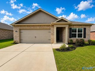 427 Jackson Point Circle, Huntsville, AL 35811