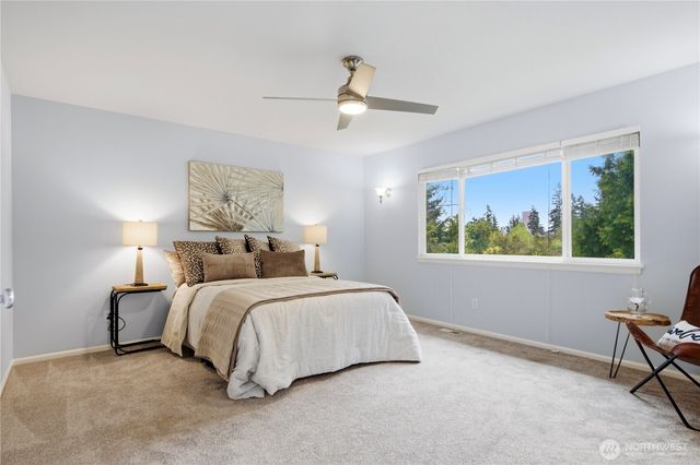 10115 NE 24th St, Bellevue, WA 98004