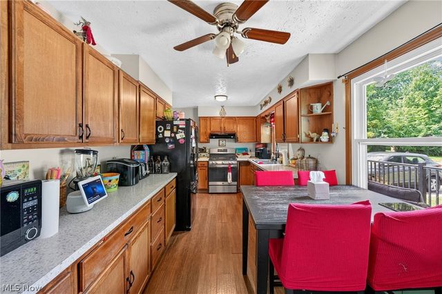 339 Horseshoe Drive, Lagrange, OH 44050