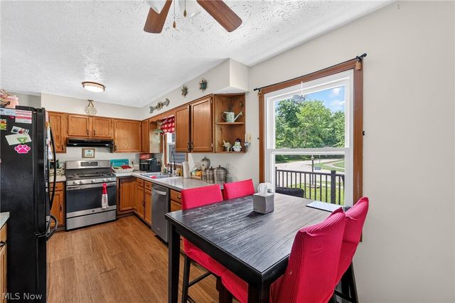 339 Horseshoe Drive, Lagrange, OH 44050