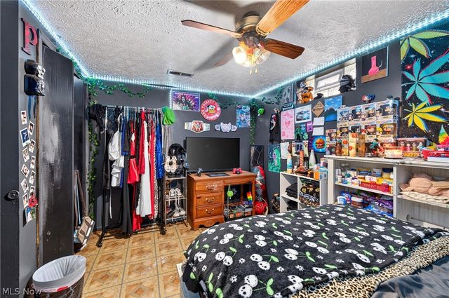 339 Horseshoe Drive, Lagrange, OH 44050