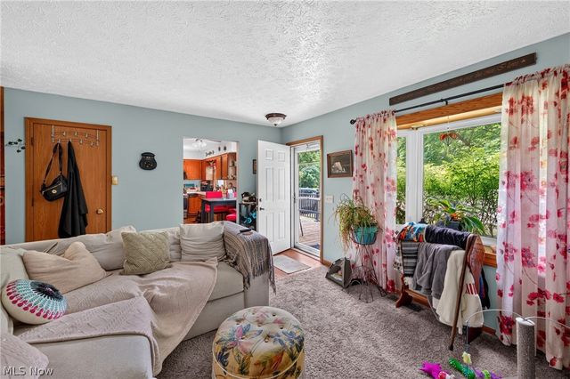 339 Horseshoe Drive, Lagrange, OH 44050