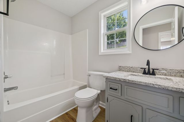 204 Phillip Dr, Springfield, TN 37172