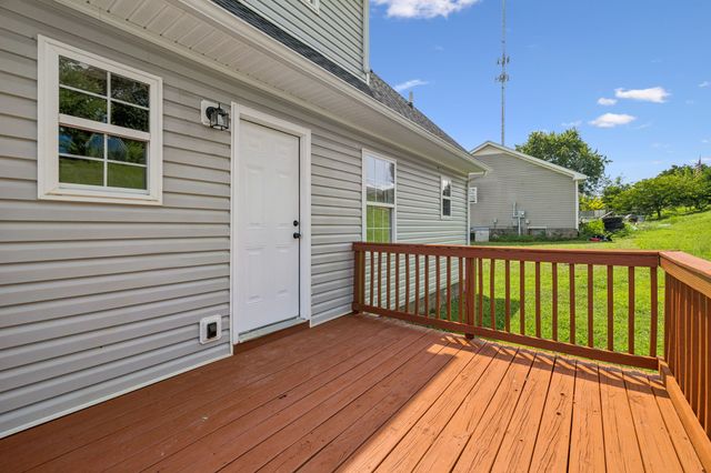 204 Phillip Dr, Springfield, TN 37172