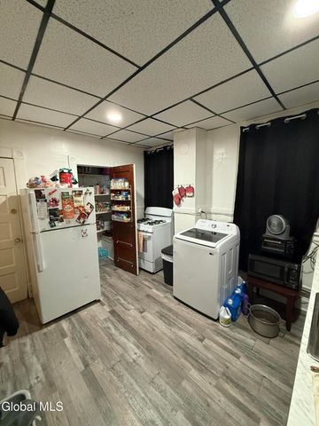 599 2nd Street, Albany, NY 12206