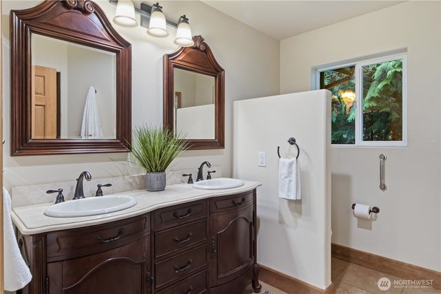 13 Baycliff Place, Port Townsend, WA 98368