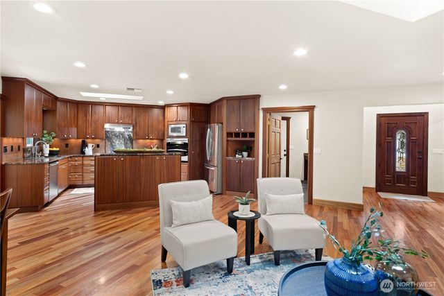 13 Baycliff Place, Port Townsend, WA 98368