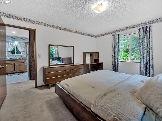58610 E HIGHWAY 26, Sandy, OR 97055