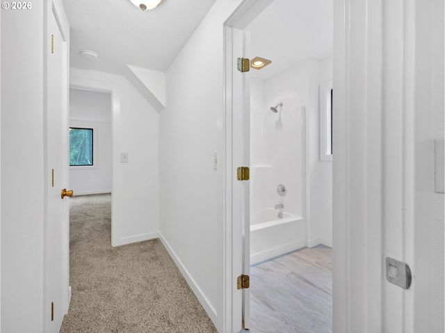 58610 E HIGHWAY 26, Sandy, OR 97055