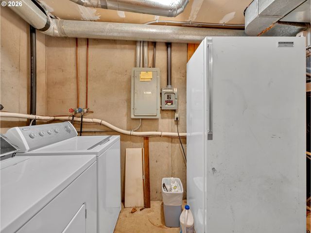 58610 E HIGHWAY 26, Sandy, OR 97055