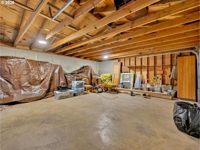 58610 E HIGHWAY 26, Sandy, OR 97055