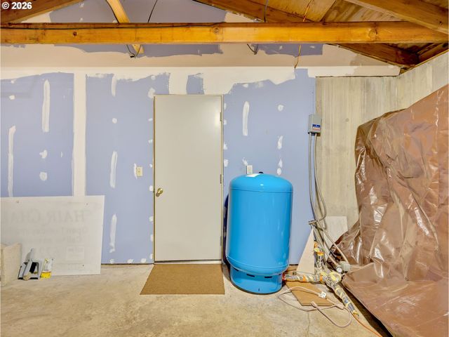 58610 E HIGHWAY 26, Sandy, OR 97055