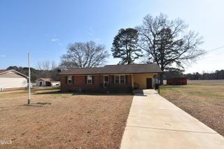 216 Sullivan Road, Selma, NC 27576