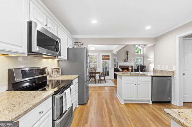 6053 Braidwood Close, Acworth, GA 30101