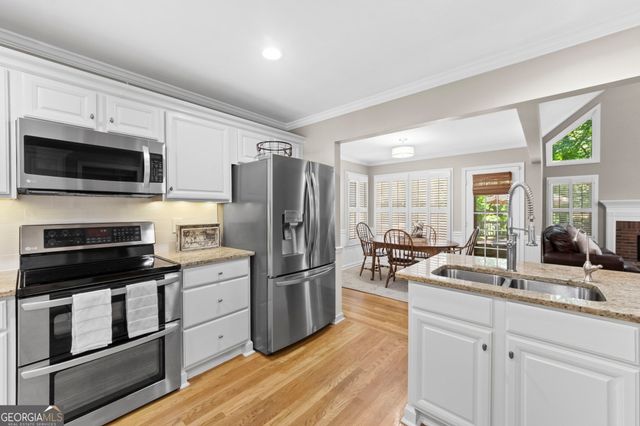 6053 Braidwood Close, Acworth, GA 30101