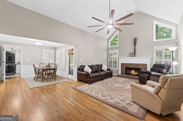 6053 Braidwood Close, Acworth, GA 30101