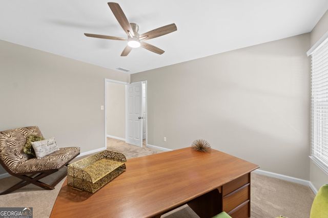 6053 Braidwood Close, Acworth, GA 30101