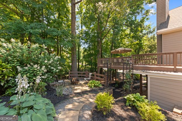 6053 Braidwood Close, Acworth, GA 30101