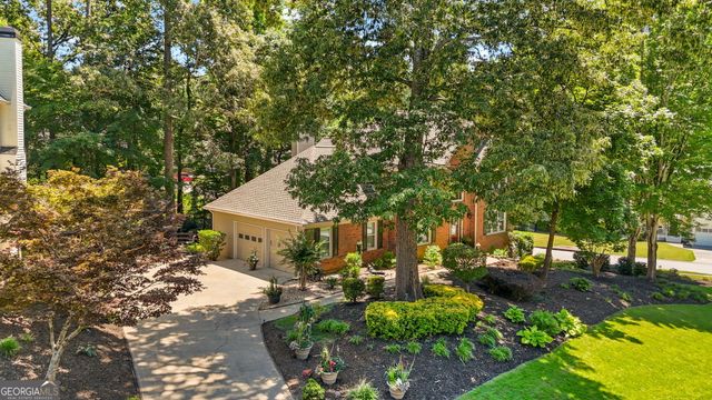 6053 Braidwood Close, Acworth, GA 30101