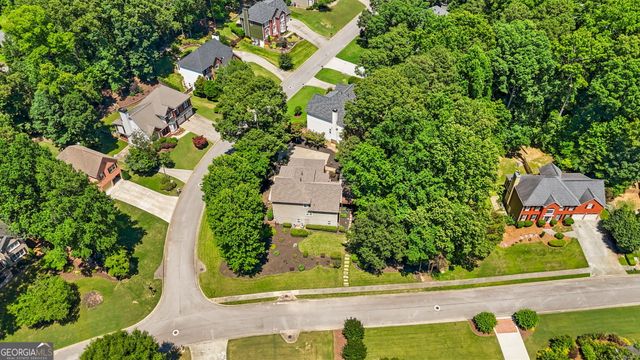 6053 Braidwood Close, Acworth, GA 30101