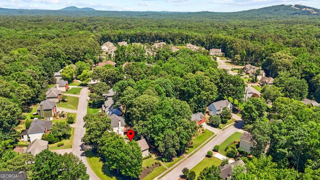 6053 Braidwood Close, Acworth, GA 30101