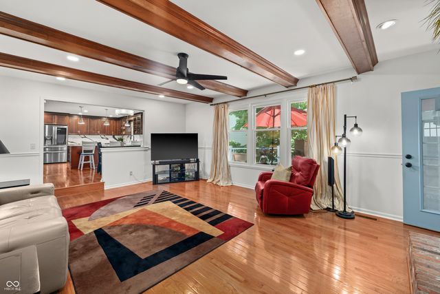 10823 Portside Court, Indianapolis, IN 46236