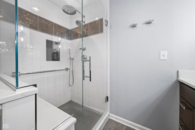 10823 Portside Court, Indianapolis, IN 46236