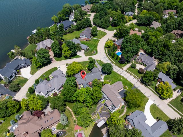 10823 Portside Court, Indianapolis, IN 46236
