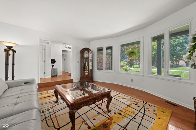 10823 Portside Court, Indianapolis, IN 46236