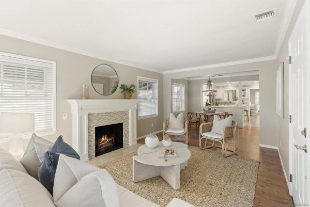 1244 Wilbur Ave, San Diego, CA 92109