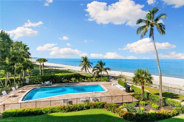 2121 Gulf Shore BLVD N 203, Naples, FL 34102