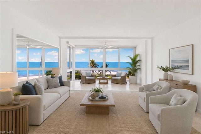 2121 Gulf Shore BLVD N 203, Naples, FL 34102