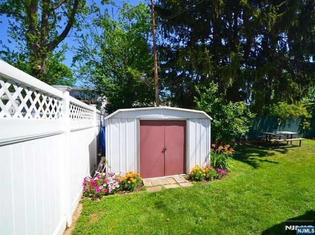 60 Scoles Avenue, Clifton, NJ 07012