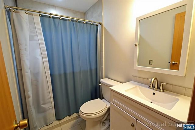 60 Scoles Avenue, Clifton, NJ 07012