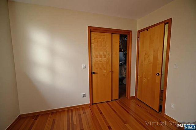 60 Scoles Avenue, Clifton, NJ 07012