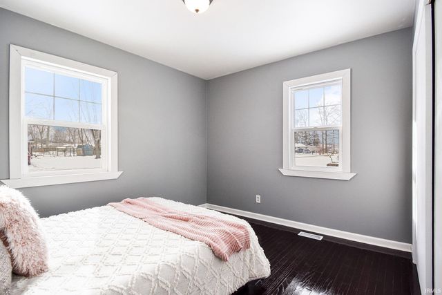 416 W Cherry Tree Drive, Warsaw, IN 46582