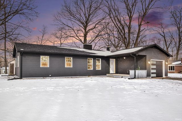 416 W Cherry Tree Drive, Warsaw, IN 46582