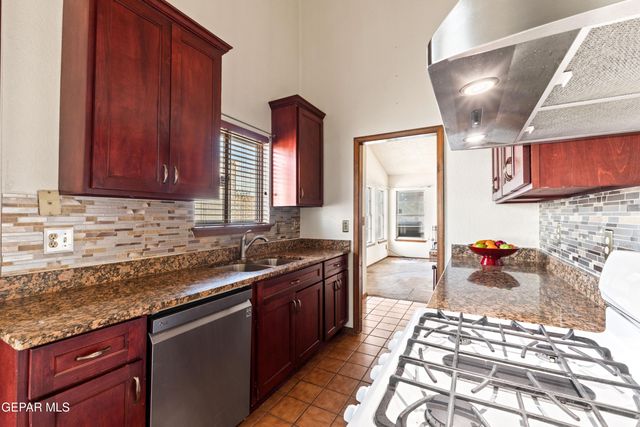 11116 NORTHFIELD Avenue, El Paso, TX 79936