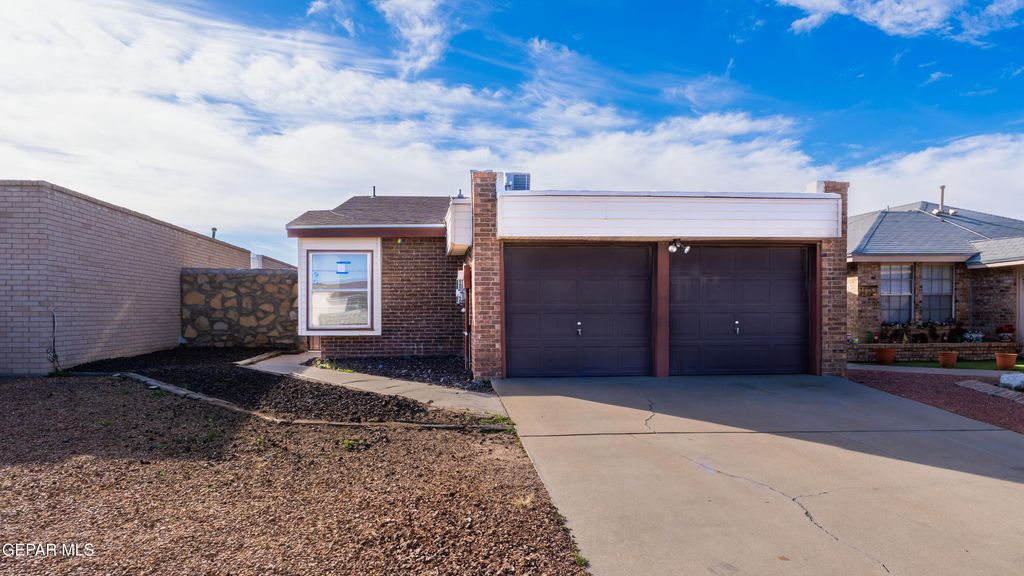 11116 NORTHFIELD Avenue, El Paso, TX 79936