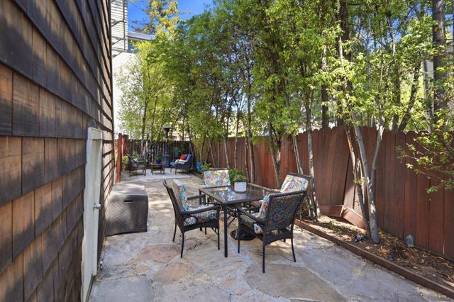 1263 Holly Street B, San Carlos, CA 94070